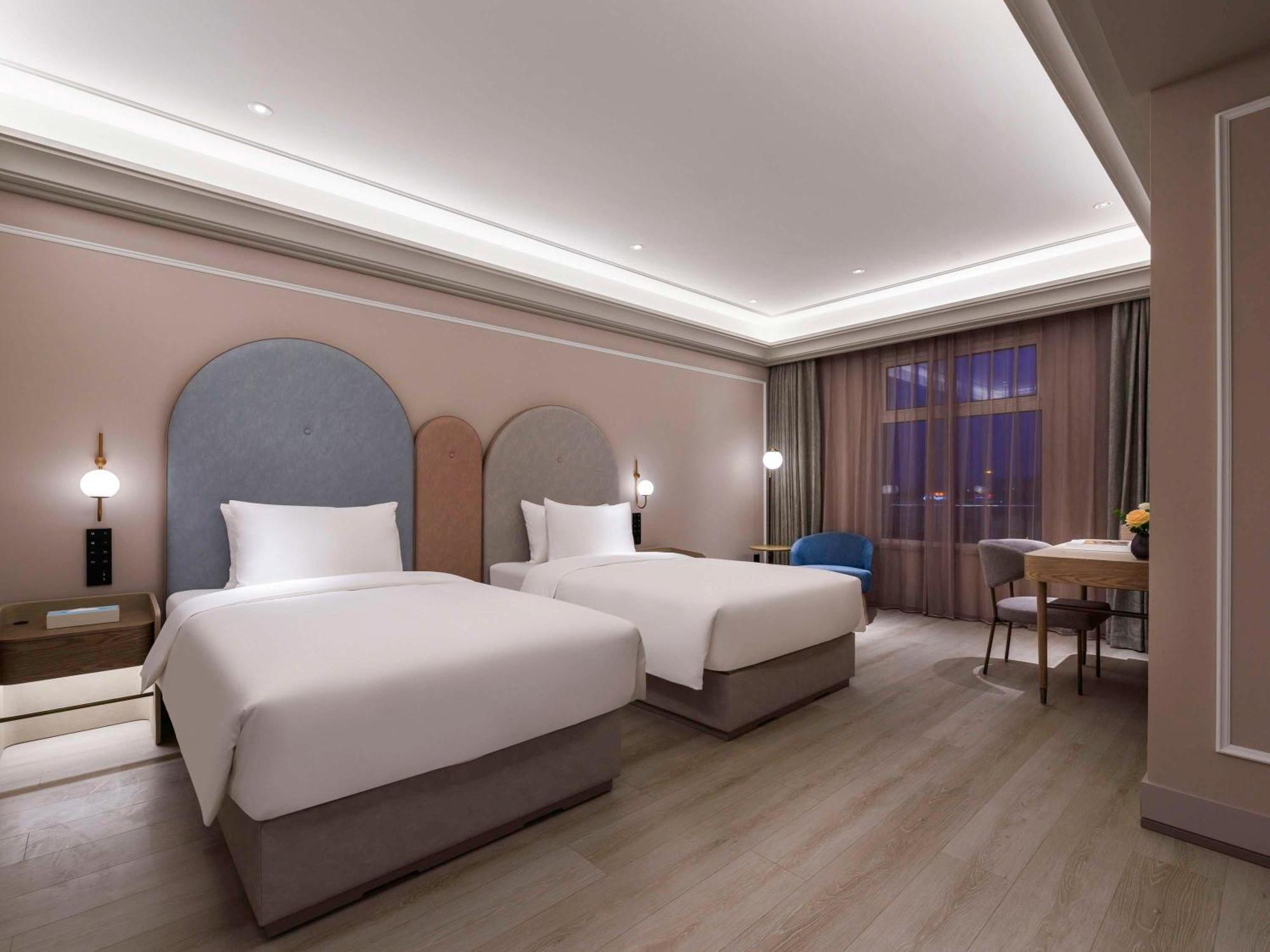 Mercure Shanghai Jinqiao Exterior photo