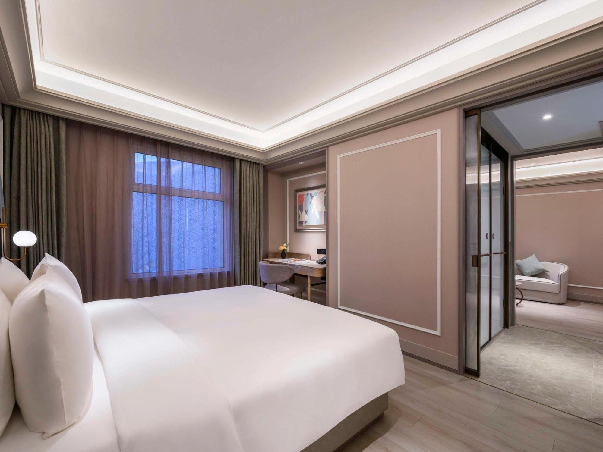 Mercure Shanghai Jinqiao Exterior photo